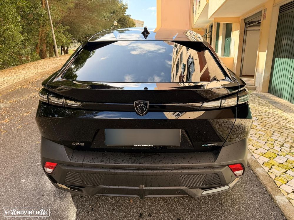 Peugeot 408 1.6 Hybrid Allure Pack e-EAT8 - 12