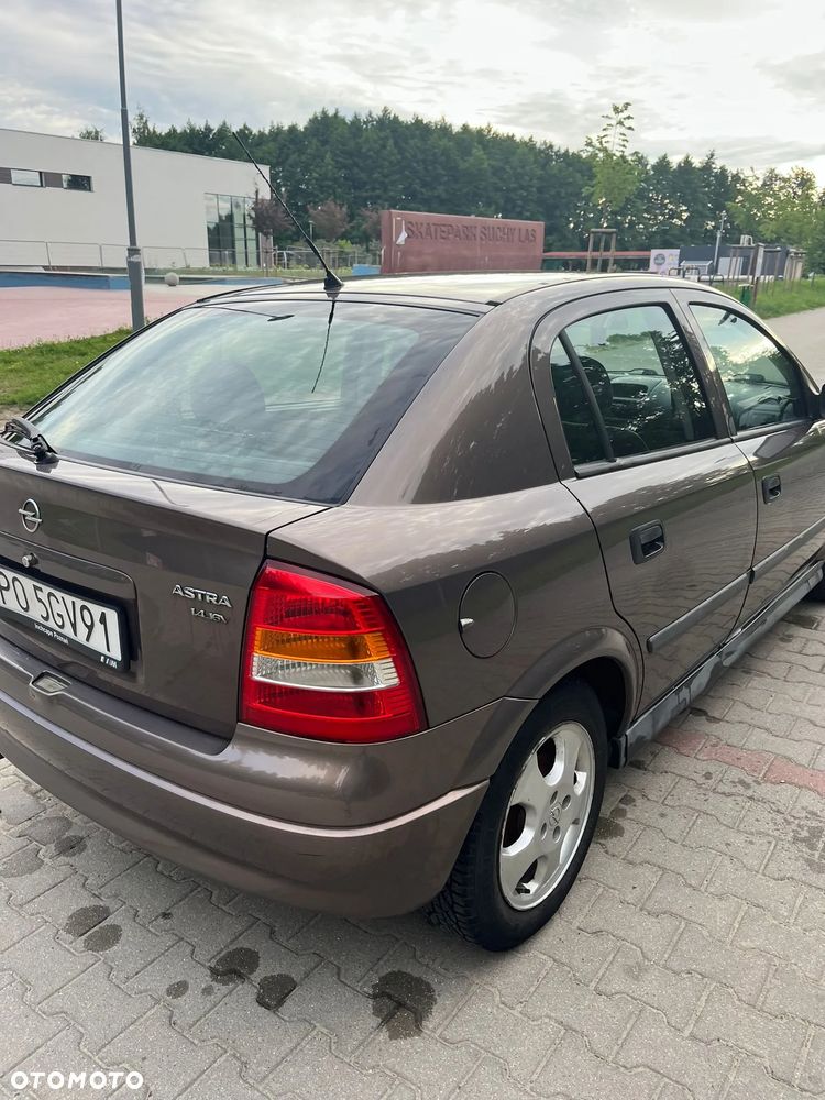 Opel Astra - 17