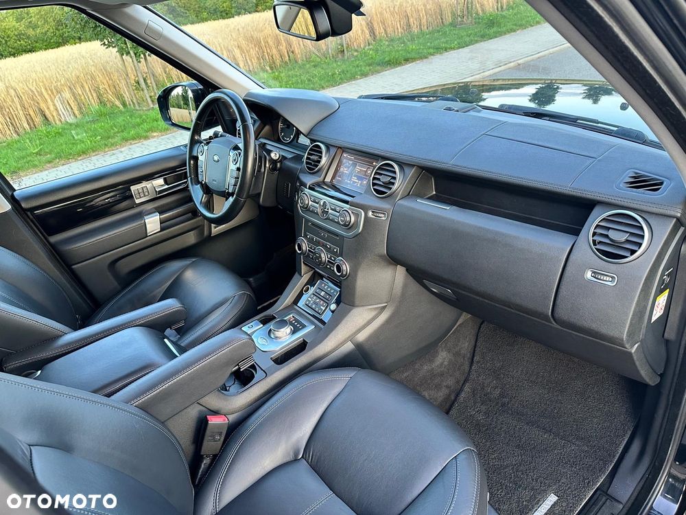 Land Rover Discovery 3.0SD V6 HSE - 28