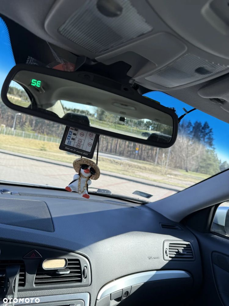 Volvo S60 2.5T Momentum - 20