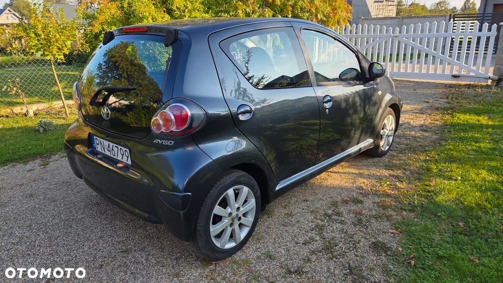 Toyota Aygo 1.0 VVT-i Luna MM - 2