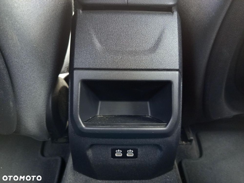 BMW Seria 1 - 20