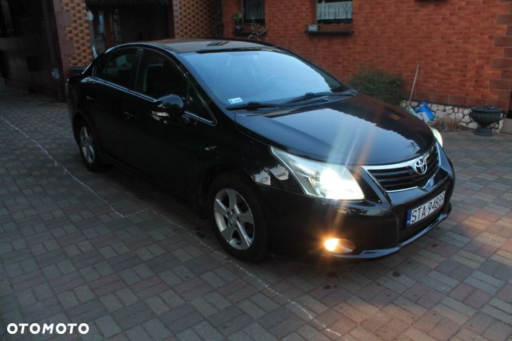 Toyota Avensis 2.0 D-4D Platinium - 2