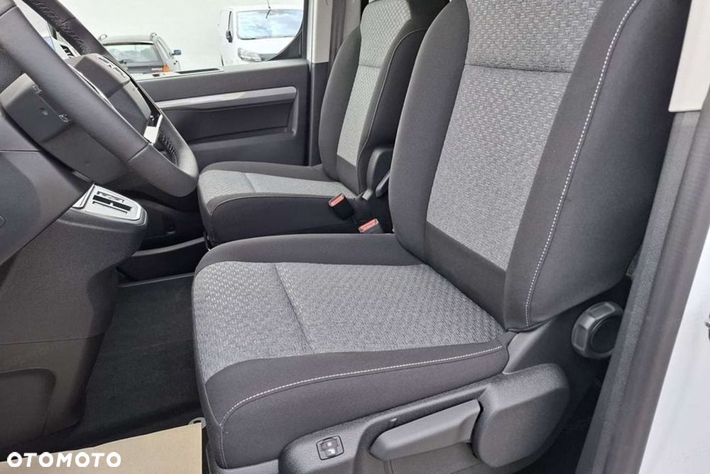 Opel Zafira - 9