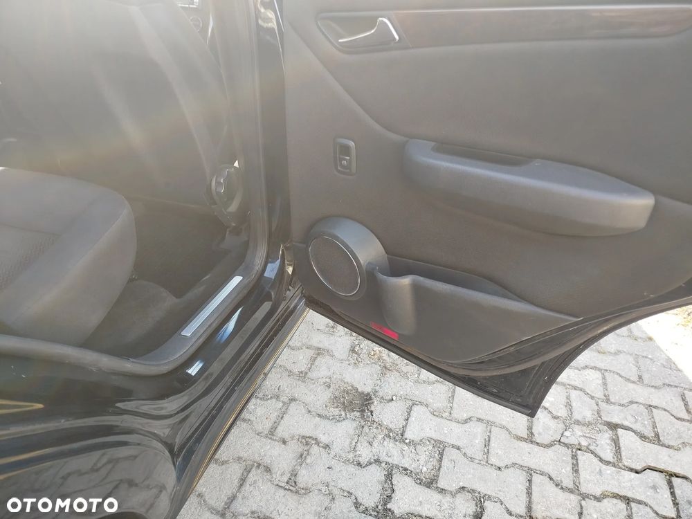 Mercedes-Benz Klasa A 170 Elegance - 26