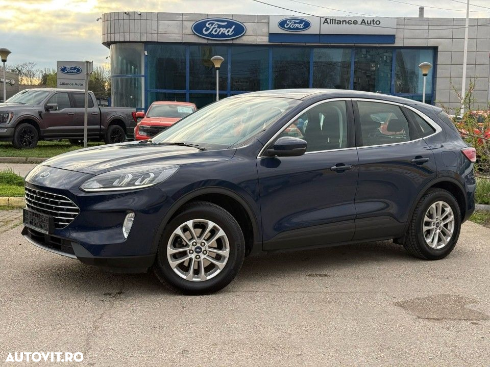 Ford Kuga 2.0 EcoBlue 4x4 Aut. TITANIUM - 2