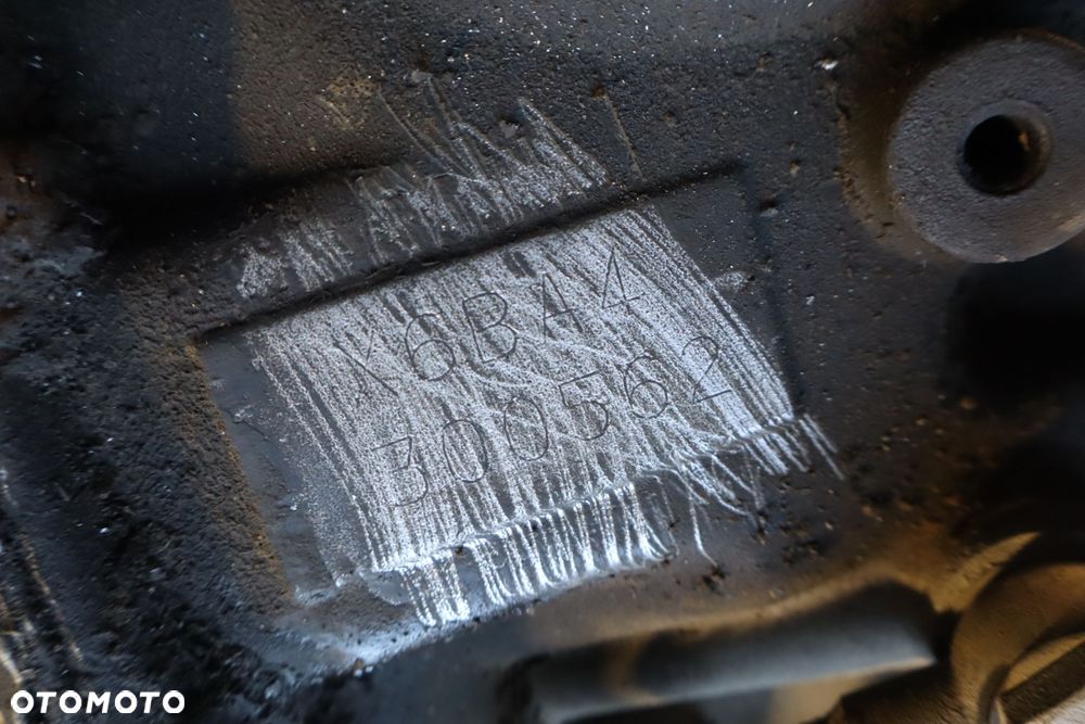 SKRZYNIA BIEGÓW AUTOMAT SORENTO I 2.5CRDI X6BA4 - 7