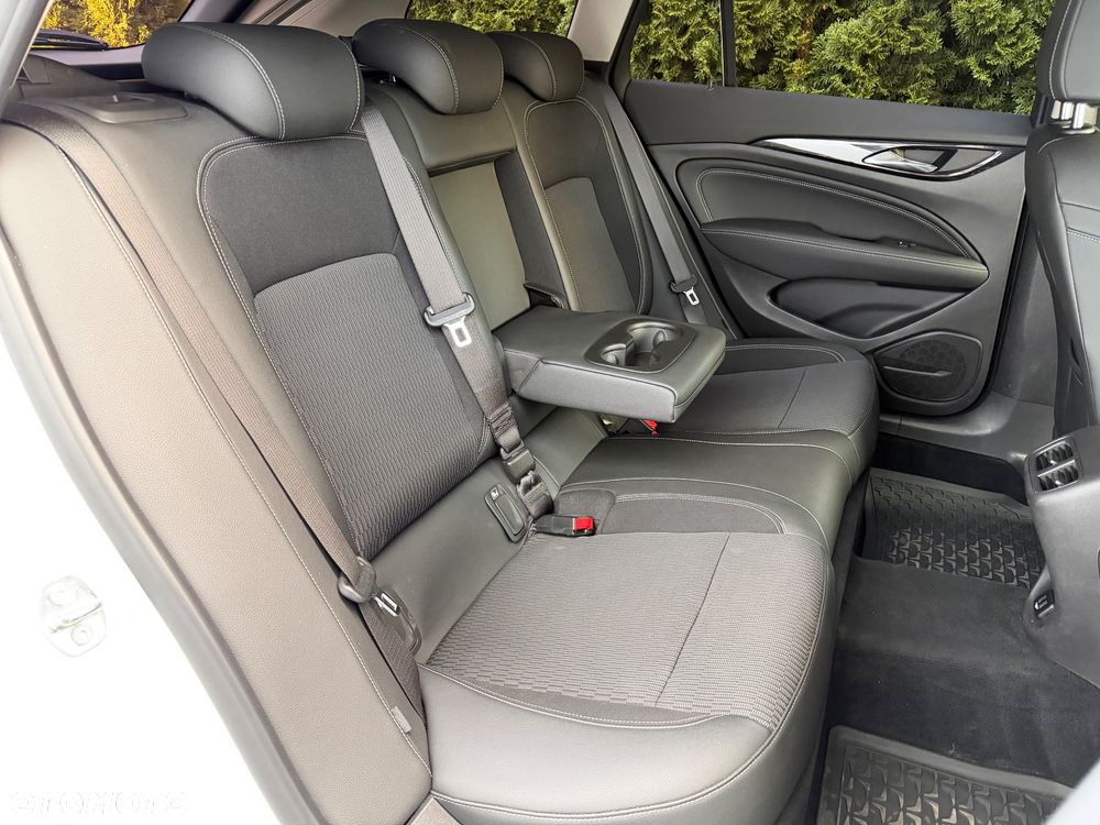 Opel Insignia 2.0 Ultimate - 26
