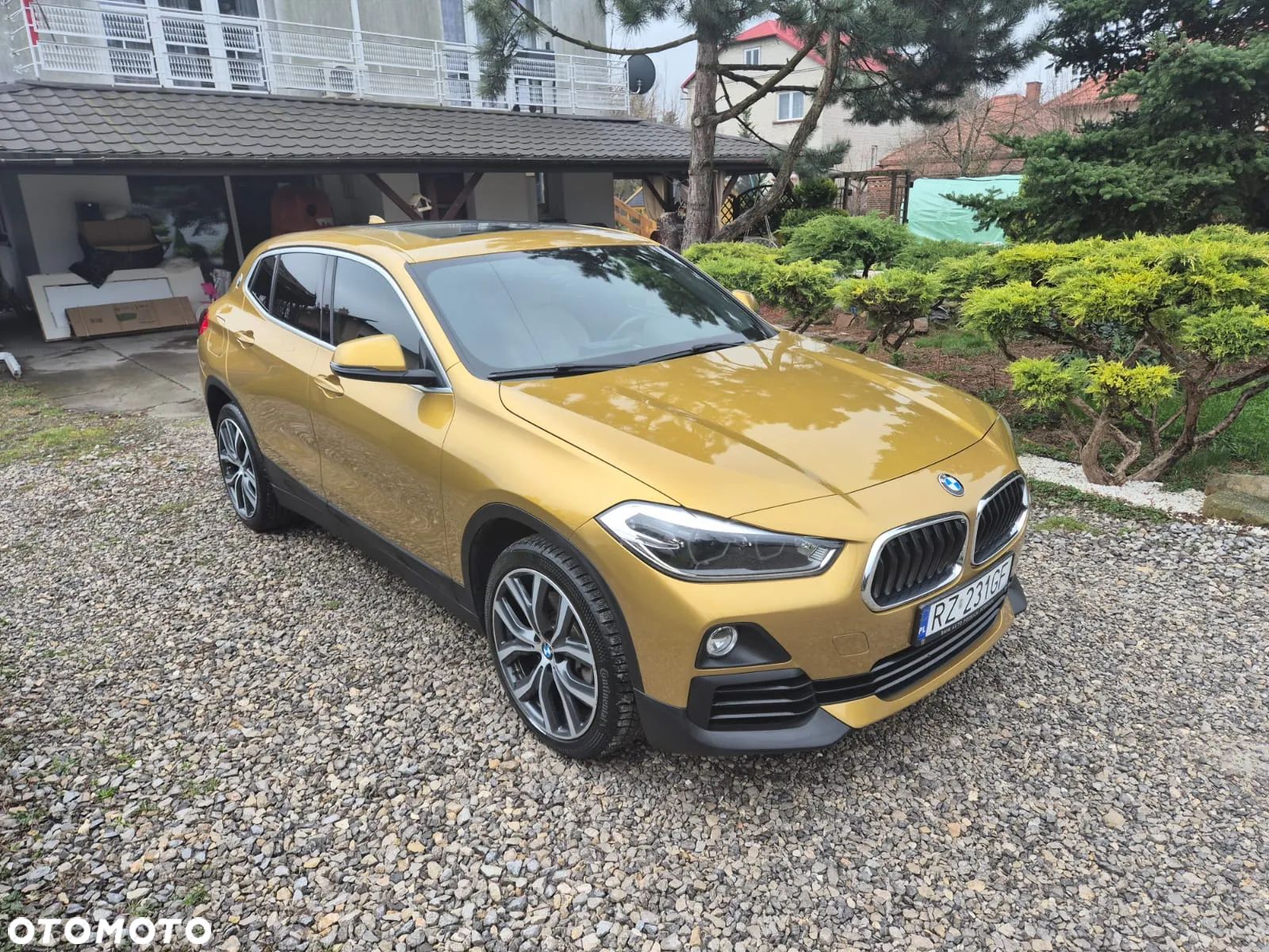 BMW X2 xDrive20i sport - 1