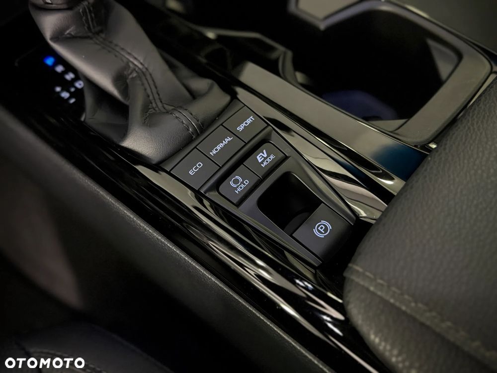 Toyota Camry 2.5 Hybrid Prestige CVT - 17