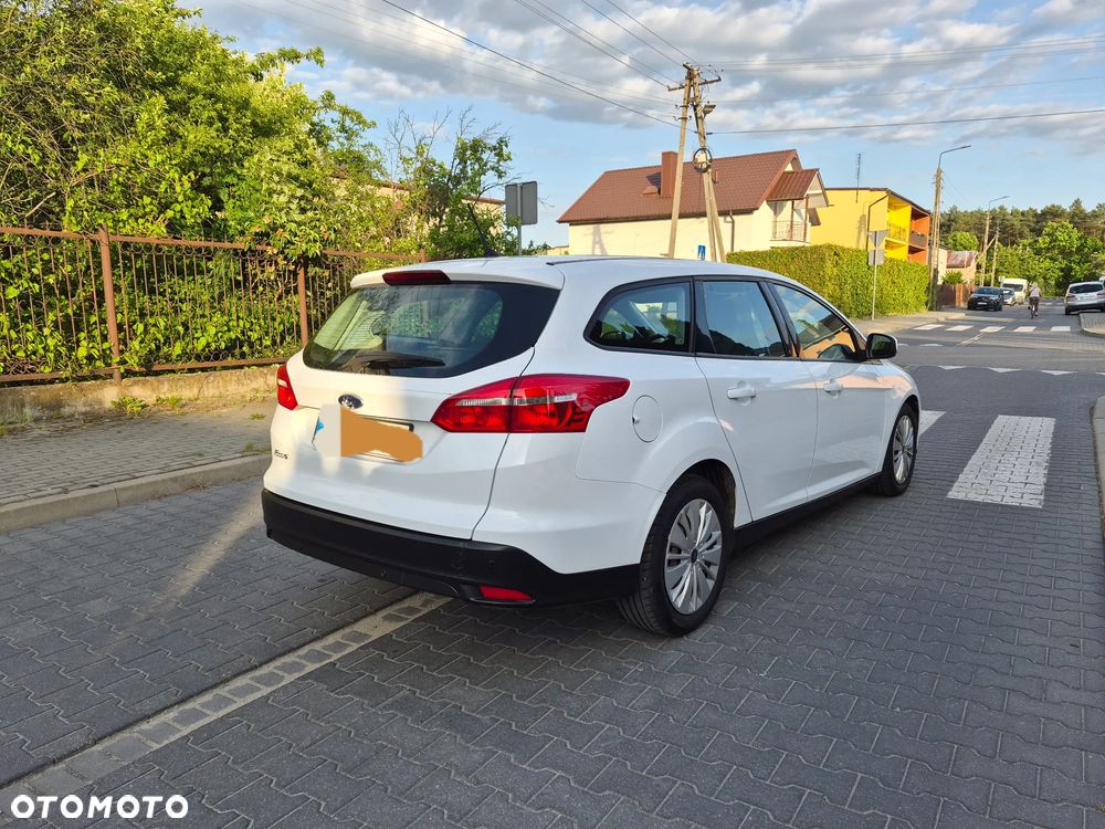 Ford Focus 1.5 TDCi Trend Sport ASS - 5
