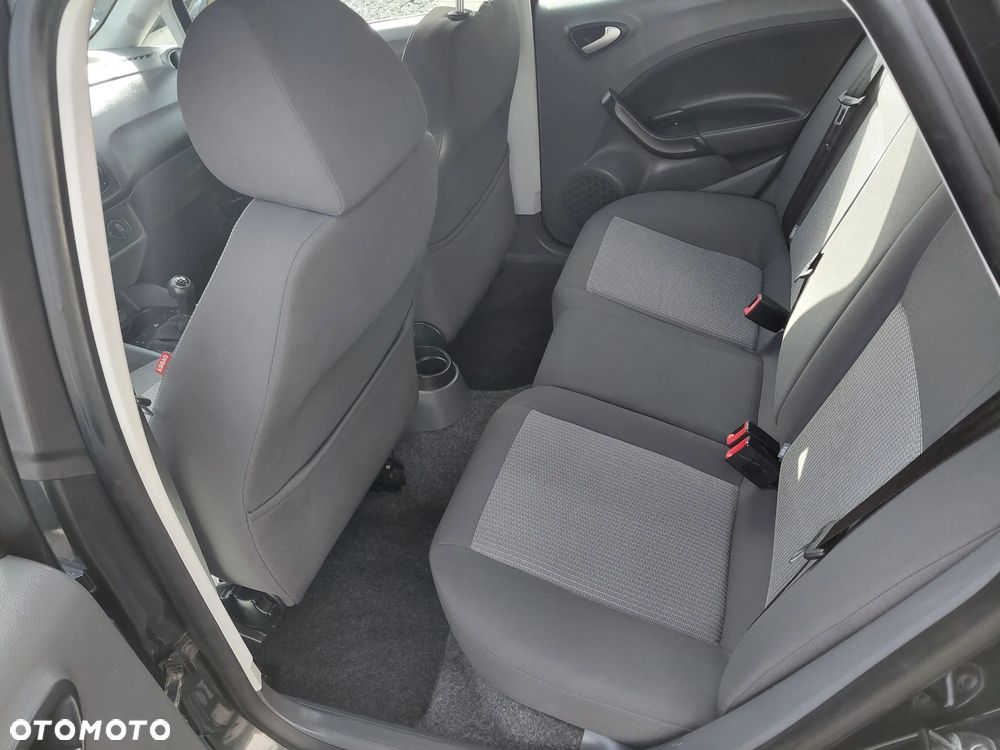 Seat Ibiza 1.4 16V Reference - 9