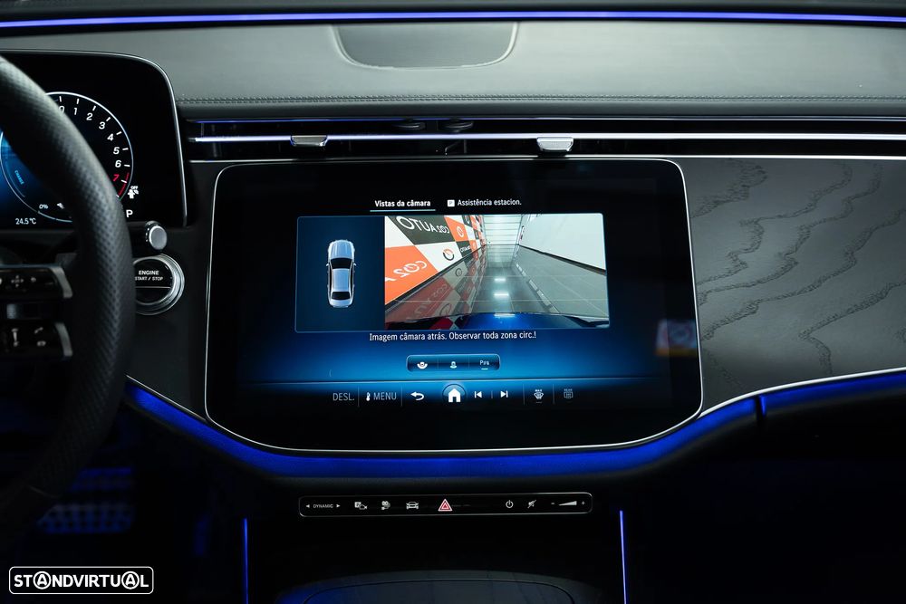 Mercedes-Benz E 300 e AMG Line - 24