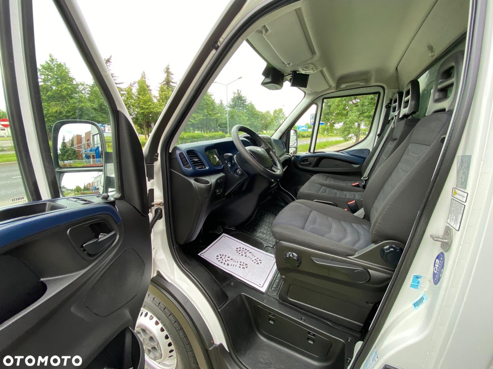 Iveco DAILY 35S16 HI-MATIC FIRANKA OBUSTRONNA 8 PALET WINDA BAR - 29