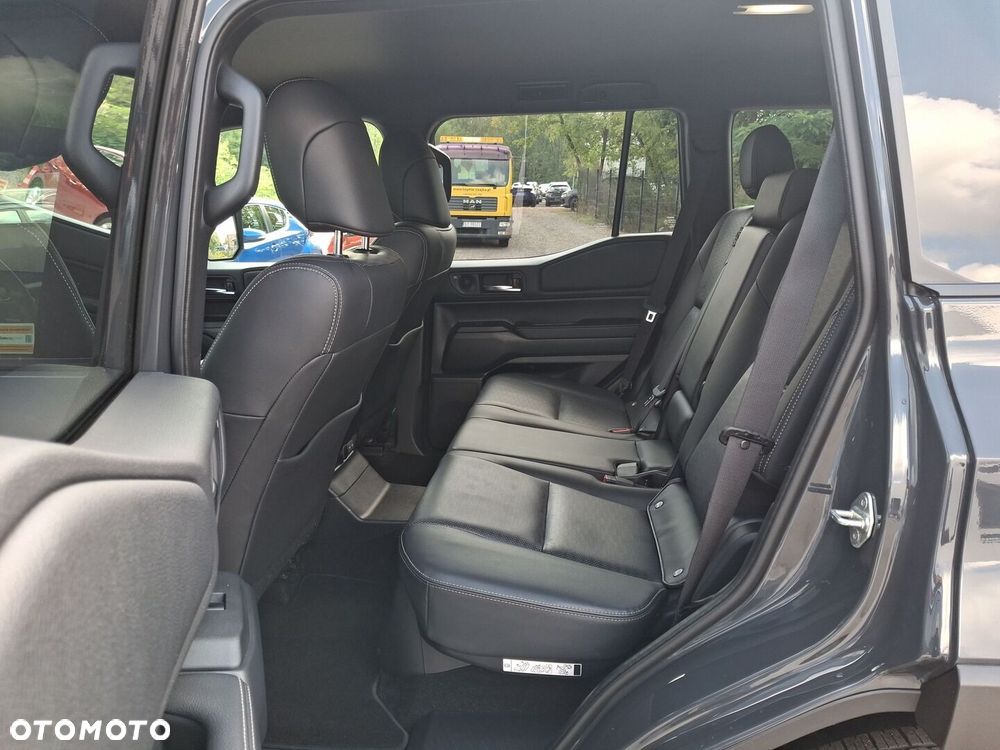 Toyota Land Cruiser LC 2.8 D-4D Executive - 22