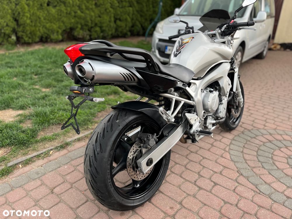 Yamaha FZ6 - 28