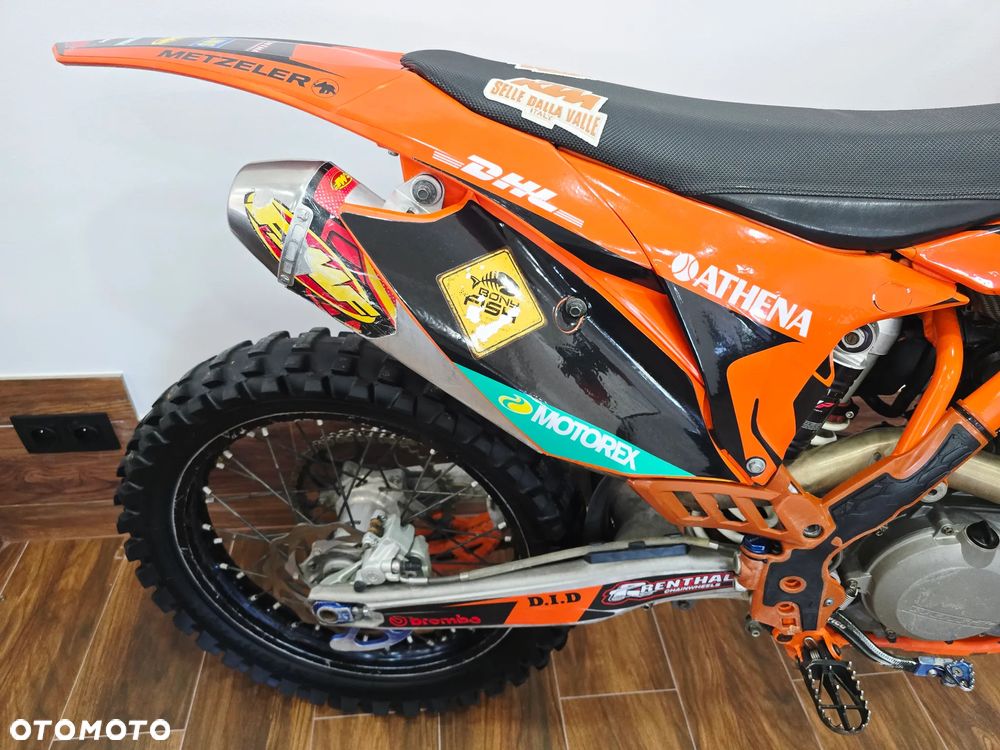 KTM SXF - 10