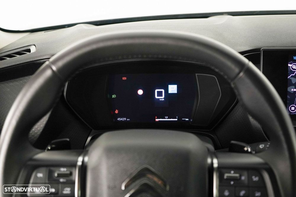 Citroën C5 X 1.2 PureTech Shine EAT8 - 26