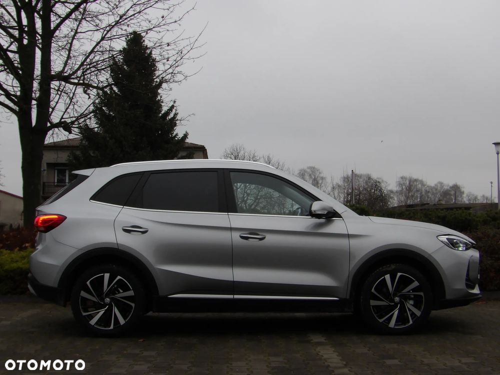 MG ZS 1.5 HEV+ Exclusive - 8