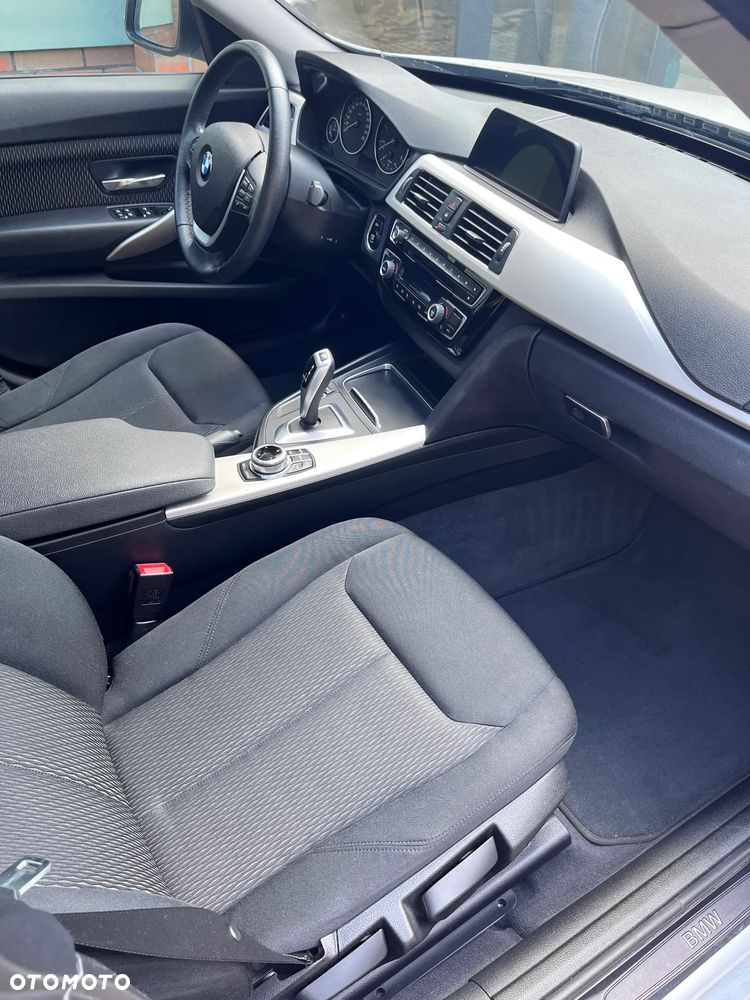 BMW Seria 3 318d Business Edition - 12