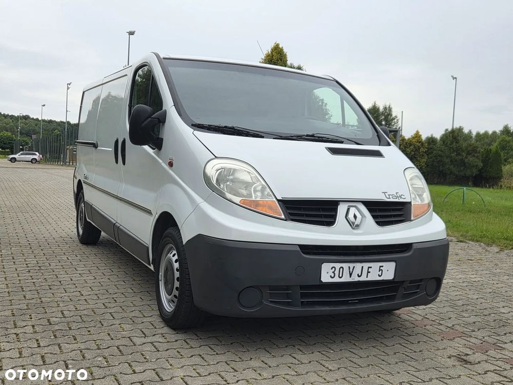 Renault Trafic - 15