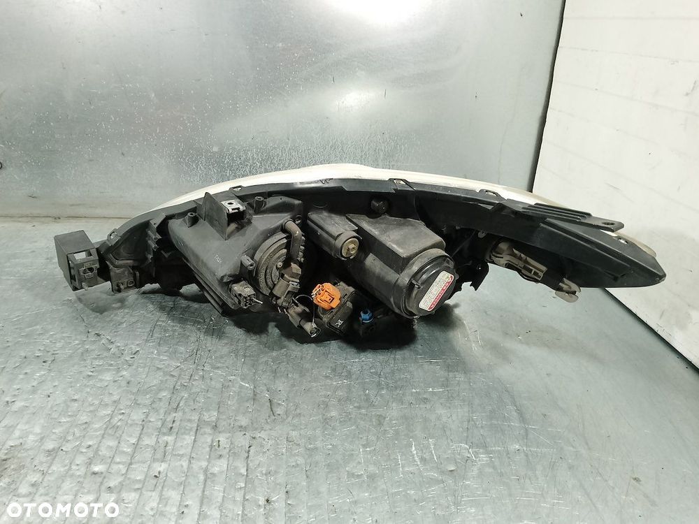 LAMPA PRZÓD PRAWA XENON MAZDA 5 ( 05-10 ) 2.0 DIESEL C235-51030 - 5
