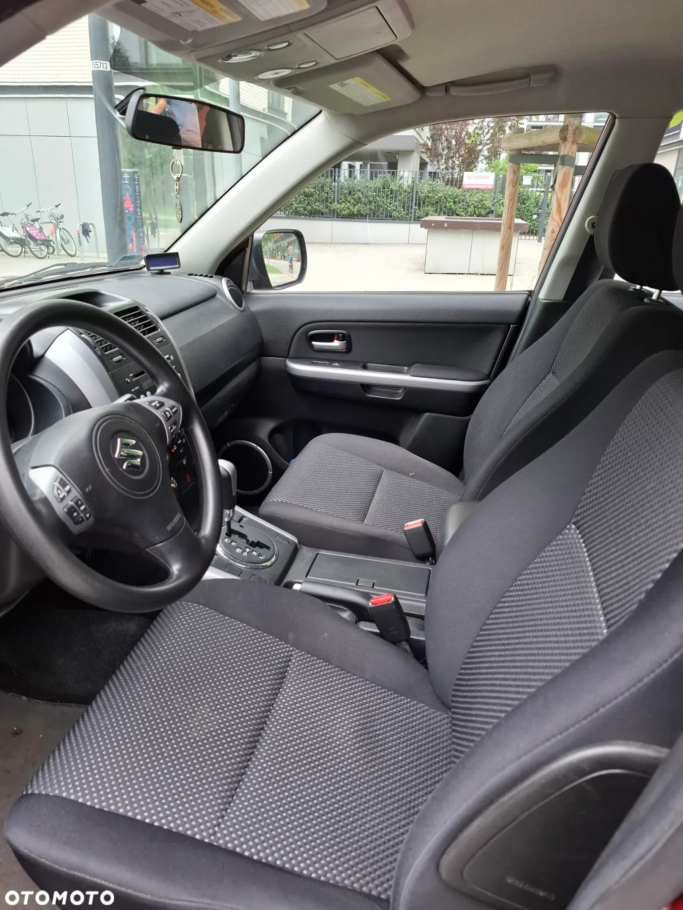 Suzuki Grand Vitara 2.7 V6 - 13