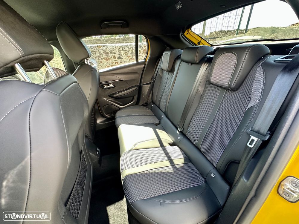 Peugeot 208 1.5 BlueHDi GT Line - 42