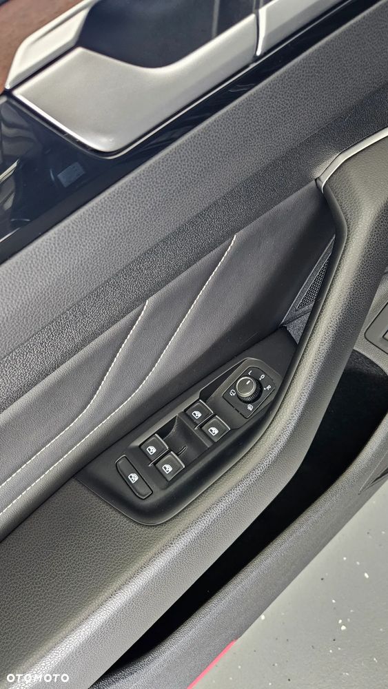 Volkswagen Arteon Shooting Brake 2.0 TDI SCR DSG Elegance - 38