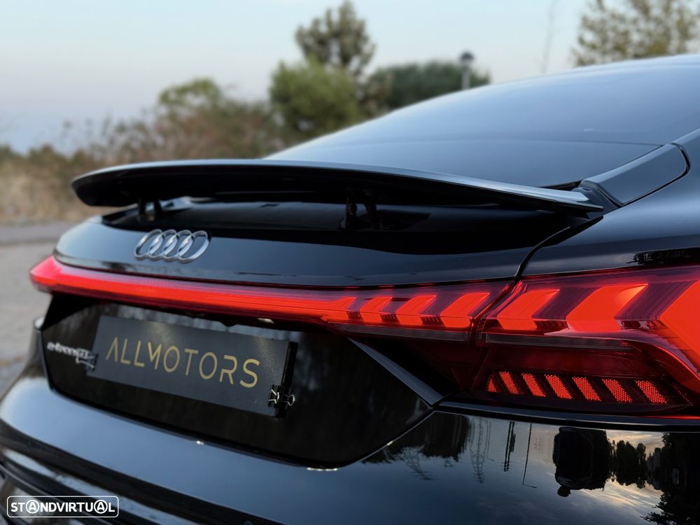Audi e-tron GT RS quattro - 22