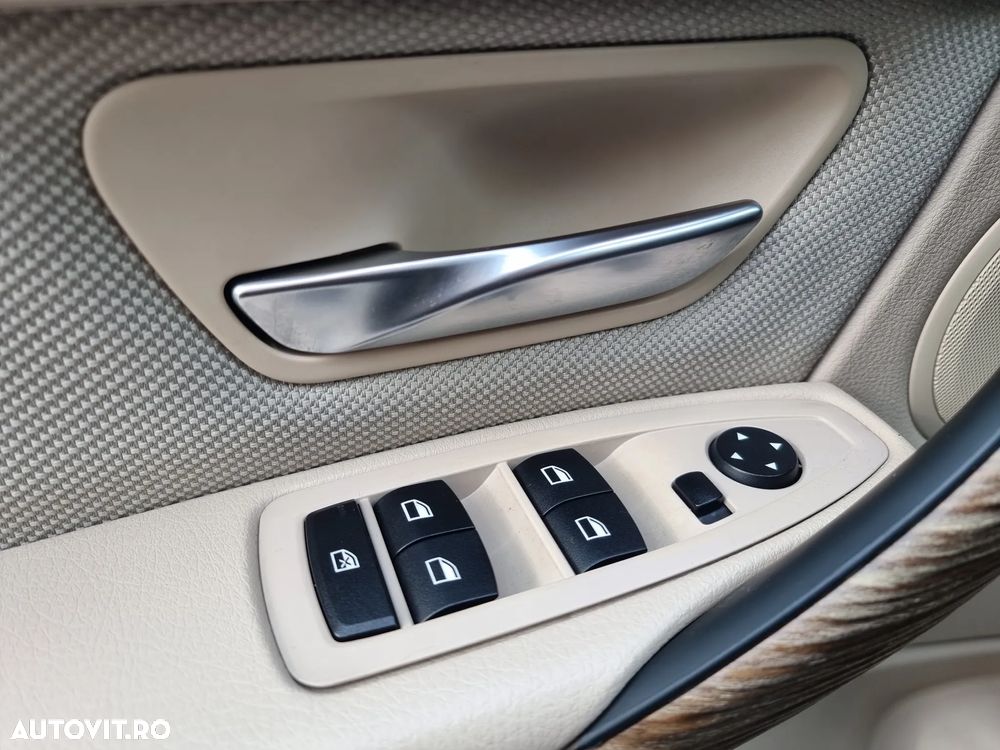 BMW Seria 3 320d Aut. Modern Line - 30