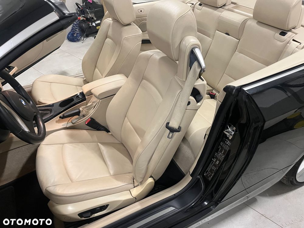 BMW Seria 3 320i Edition Exclusive - 8