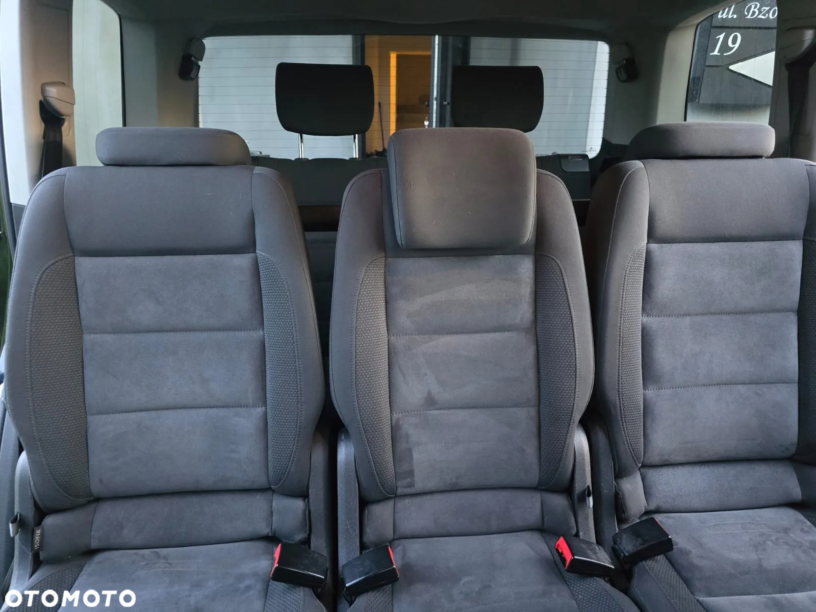 Volkswagen Touran 2.0 TDI DPF Highline - 29