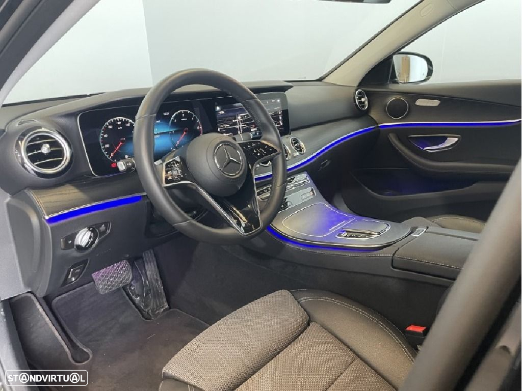 Mercedes-Benz E 220 d Avantgarde - 13