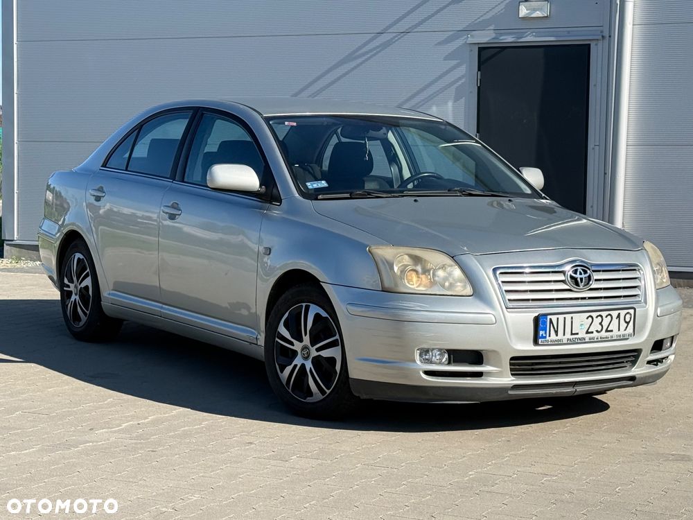 Toyota Avensis 2.0 D-4D Sol - 3