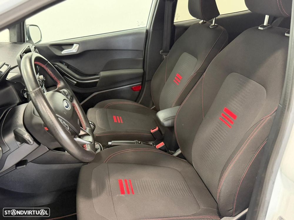Ford Fiesta 1.0 EcoBoost ST-Line - 4