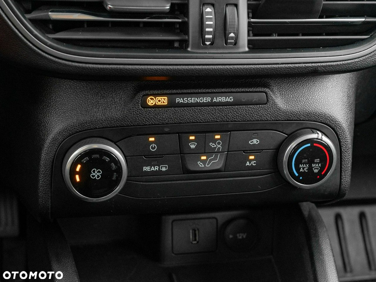 Ford Focus - 20