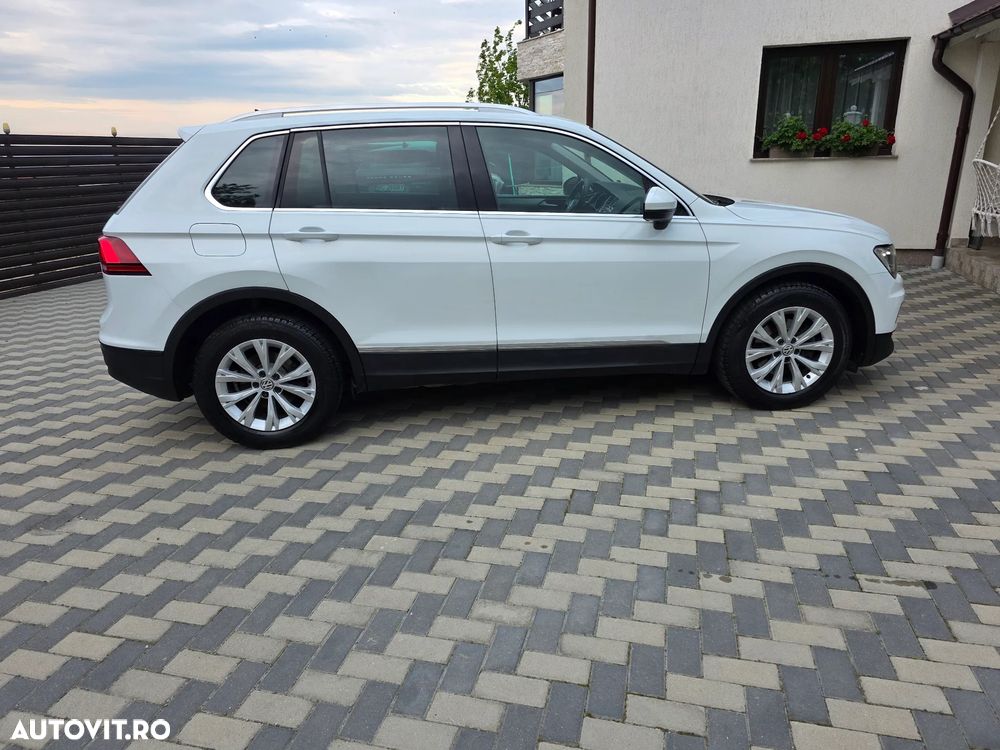 Volkswagen Tiguan - 9