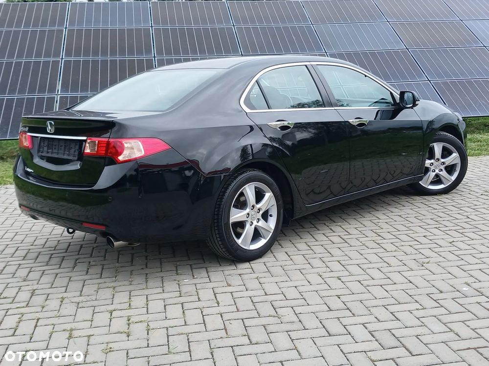 Honda Accord 2.0 Executive - 7