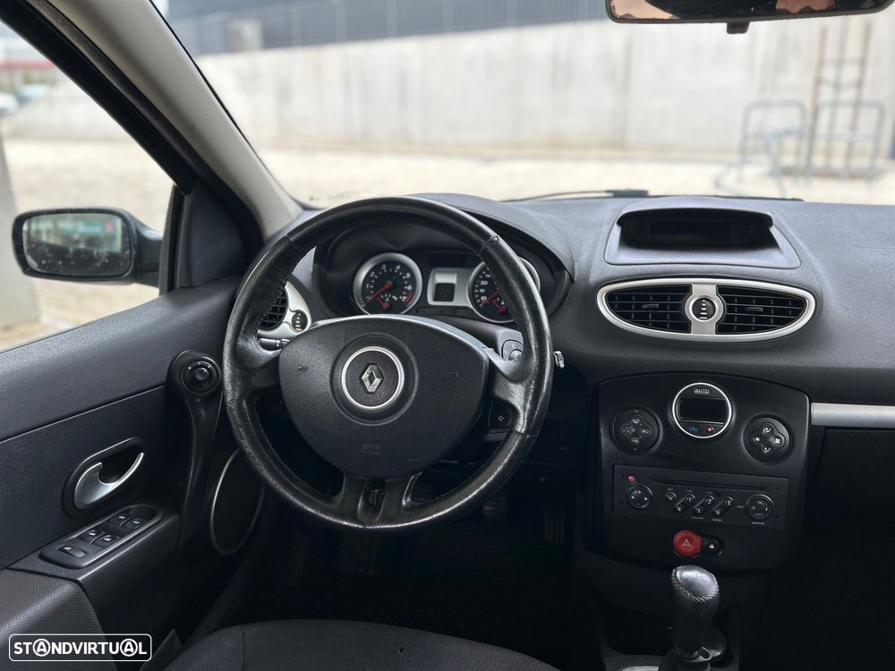 Renault Clio 1.2 16V Dynamique S - 6