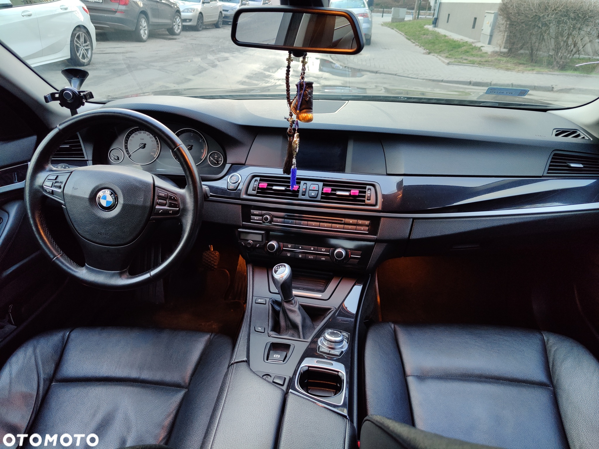 BMW Seria 5 520d - 15