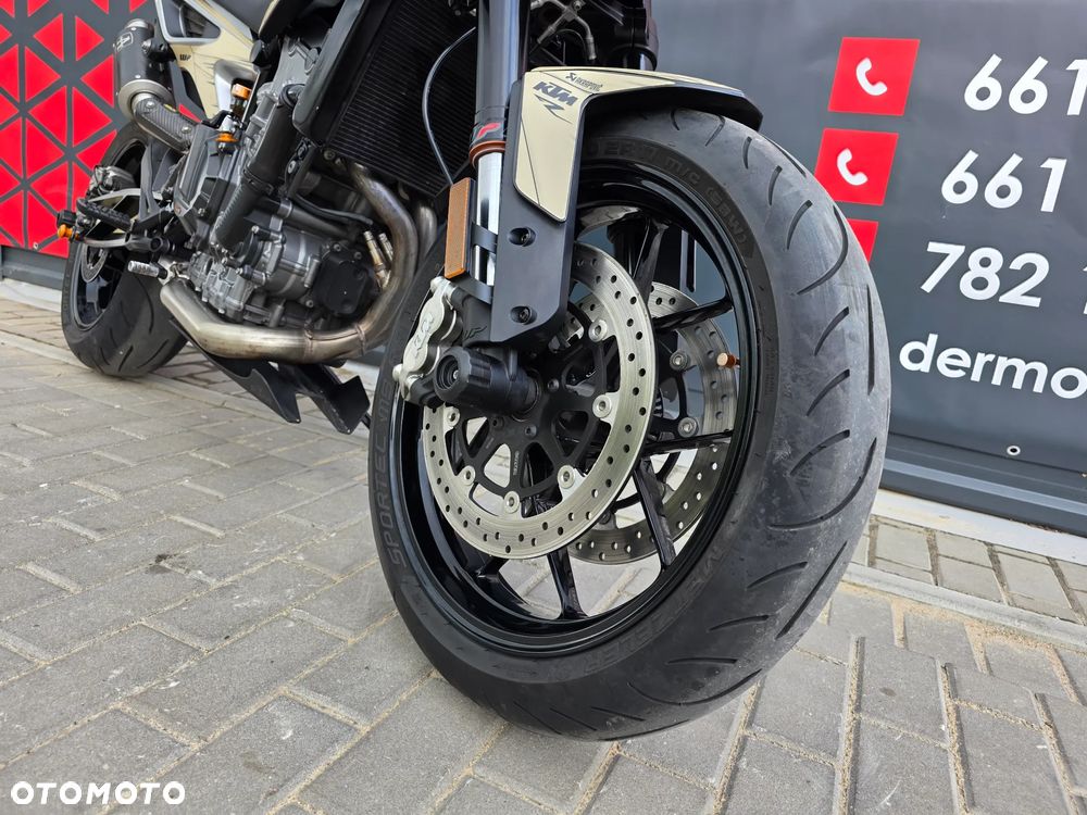 KTM Duke 790 - 25