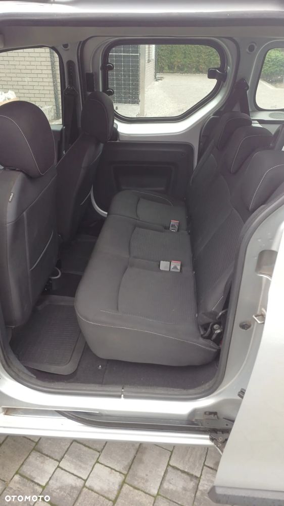 Dacia Dokker 1.5 dCi Laureate - 8