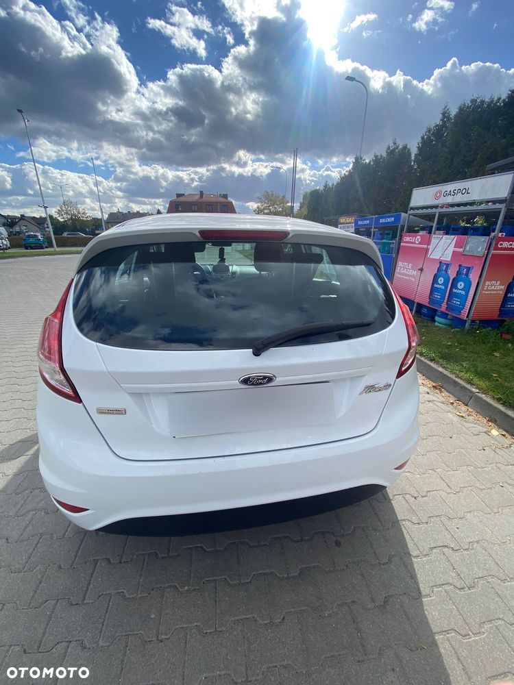 Ford Fiesta - 19