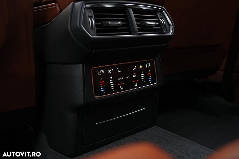 Lamborghini URUS - 19