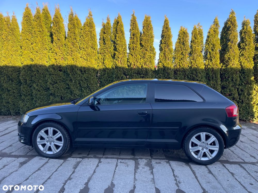 Audi A3 3-drzwiowe 1.9 TDI DPF S Line Sportpaket plus - 3