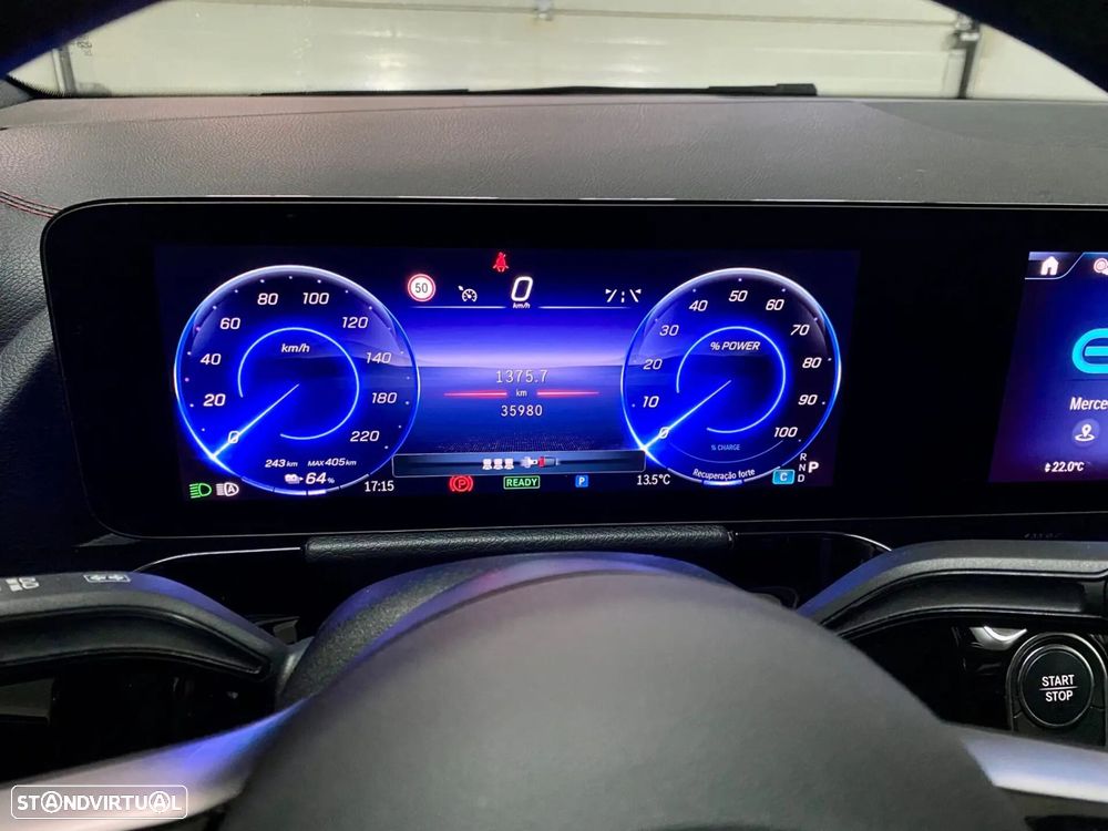 Mercedes-Benz EQA 250+ AMG Line - 41