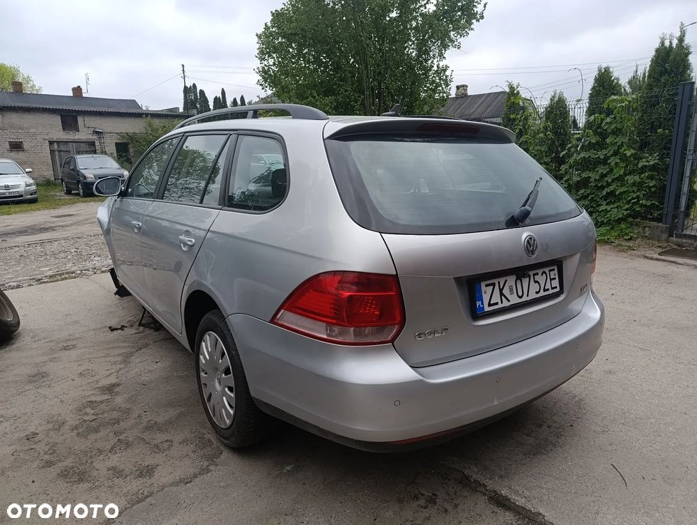 Volkswagen Golf 1.9 TDI DPF Comfortline DSG - 1