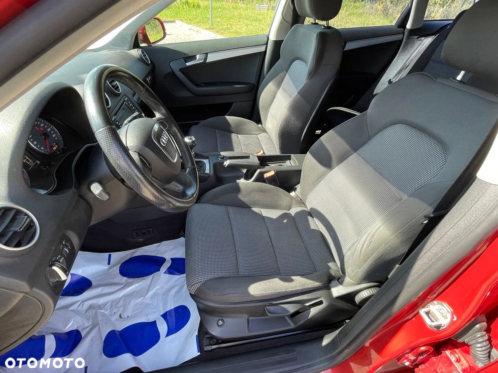 Audi A3 Sportback 2.0 TDI DPF quattro S line Sportpaket plus - 10