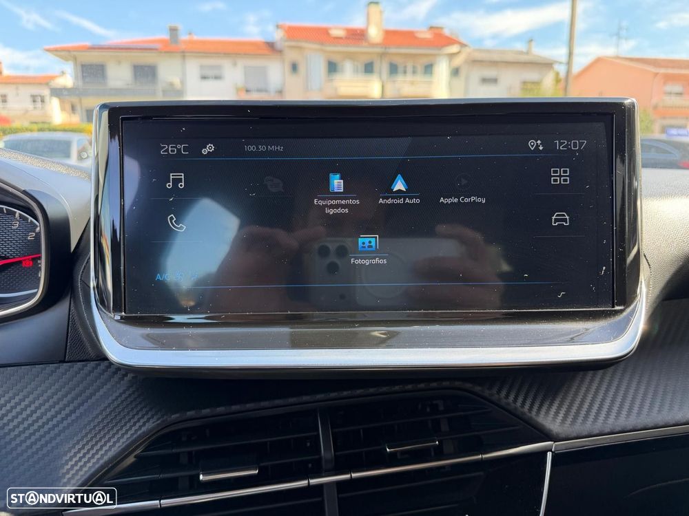 Peugeot 208 1.2 PureTech Active Pack - 24